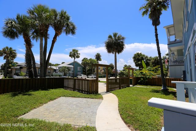 630 2ND Street 1, Jacksonville Beach, FL 32250