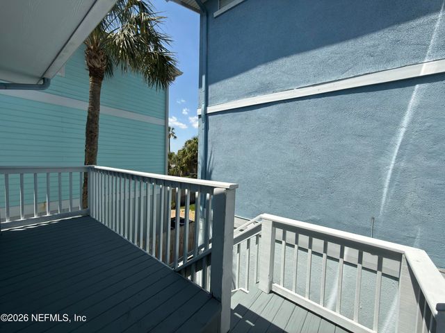 630 2ND Street 1, Jacksonville Beach, FL 32250