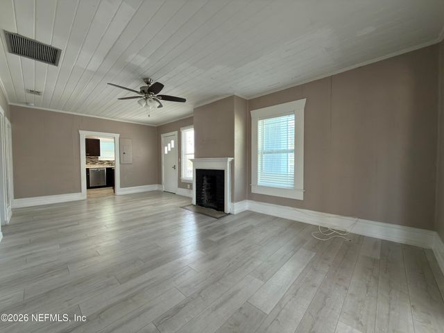 630 2ND Street 1, Jacksonville Beach, FL 32250