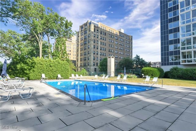 12520 Edgewater Drive 1608, Lakewood, OH 44107