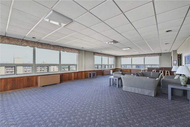 12520 Edgewater Drive 1608, Lakewood, OH 44107