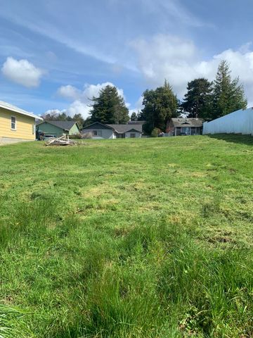 3960 Brogan Way, Cutten, CA 95503