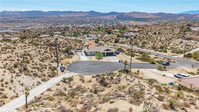 57006 Pinto Court, Yucca Valley, CA 92284