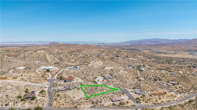 57006 Pinto Court, Yucca Valley, CA 92284