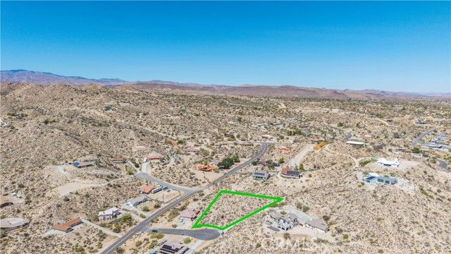 57006 Pinto Court, Yucca Valley, CA 92284