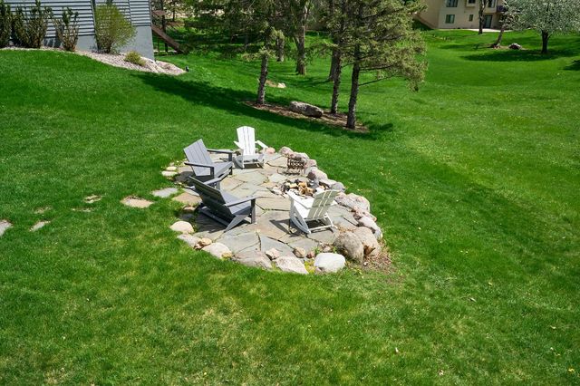 9950 Lee Drive, Eden Prairie, MN 55347