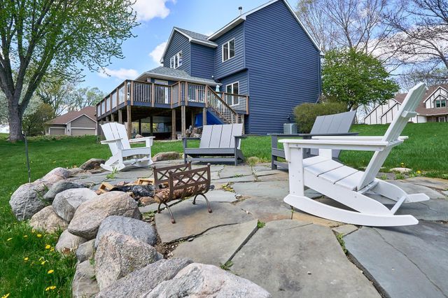 9950 Lee Drive, Eden Prairie, MN 55347