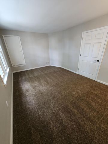 1542 Fischrupp Avenue, Whiting, IN 46394