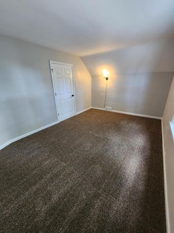 1542 Fischrupp Avenue, Whiting, IN 46394