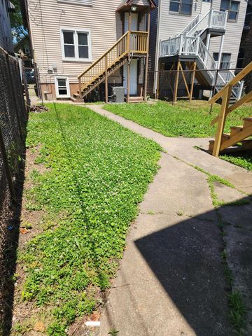 1542 Fischrupp Avenue, Whiting, IN 46394