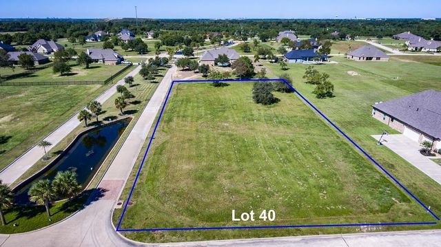 6403 Dow Reef Drive, Beach City, TX 77523