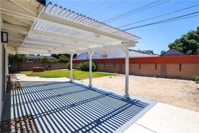 13871 Ward, Garden Grove, CA 92843