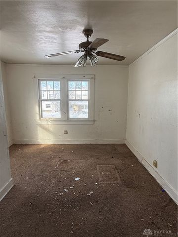 44 E Beechwood Avenue, Dayton, OH 45405