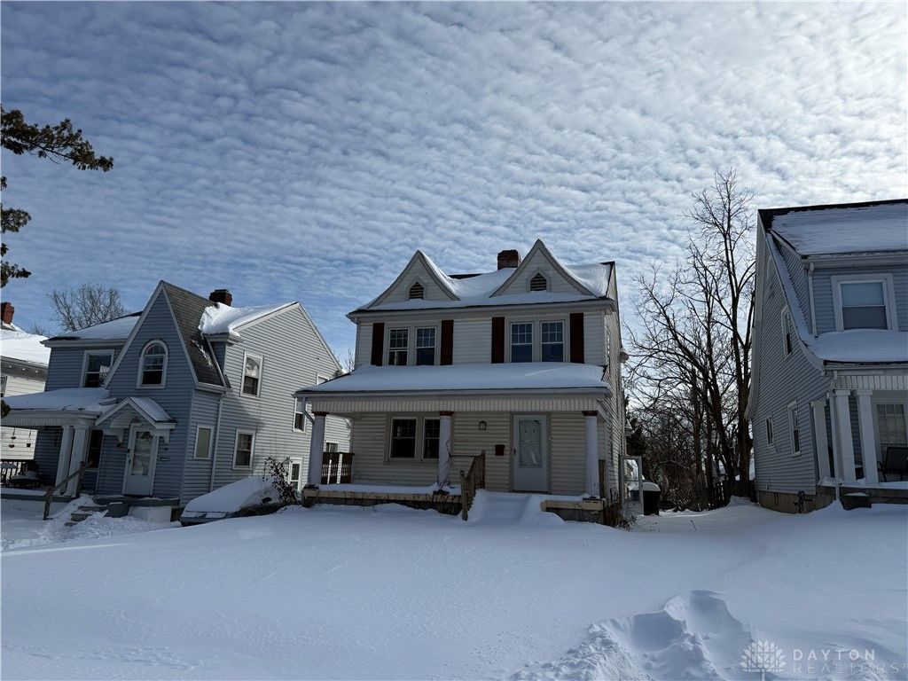 44 E Beechwood Avenue, Dayton, OH 45405