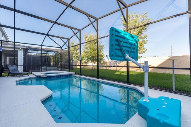 2623 CALISTOGA AVENUE, Kissimmee, FL 34741