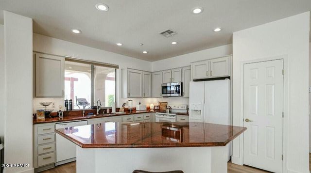 2423 W SHADOW GLEN Court, Anthem, AZ 85086