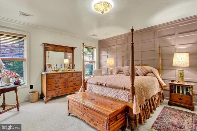 114 HEATHER GLEN DR, Red Lion, PA 17356