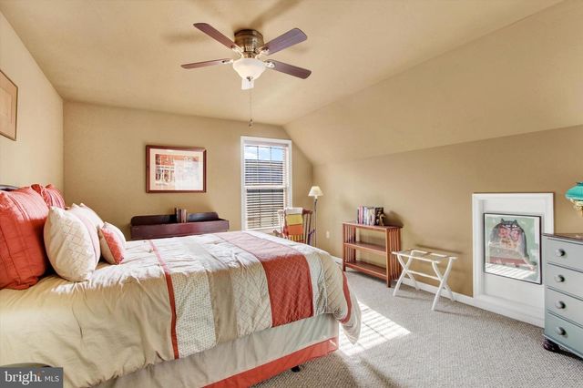 114 HEATHER GLEN DR, Red Lion, PA 17356