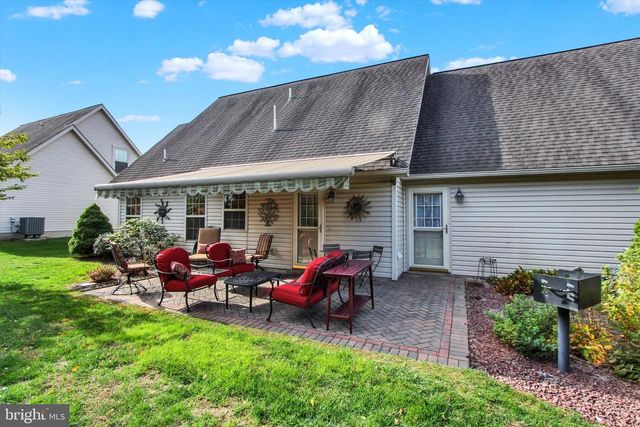 114 HEATHER GLEN DR, Red Lion, PA 17356