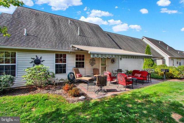 114 HEATHER GLEN DR, Red Lion, PA 17356