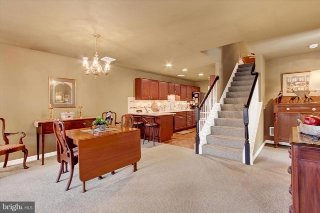 114 HEATHER GLEN DR, Red Lion, PA 17356