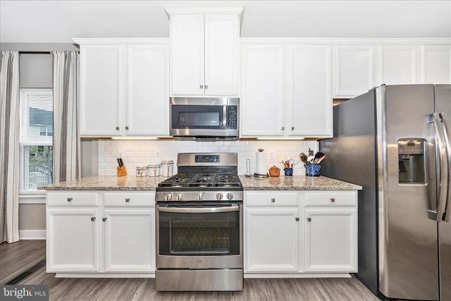 1202 DARGON QUARRY LN, Brunswick, MD 21716