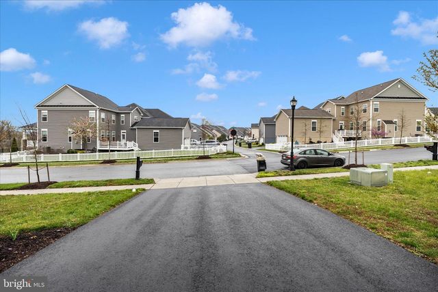 1202 DARGON QUARRY LN, Brunswick, MD 21716