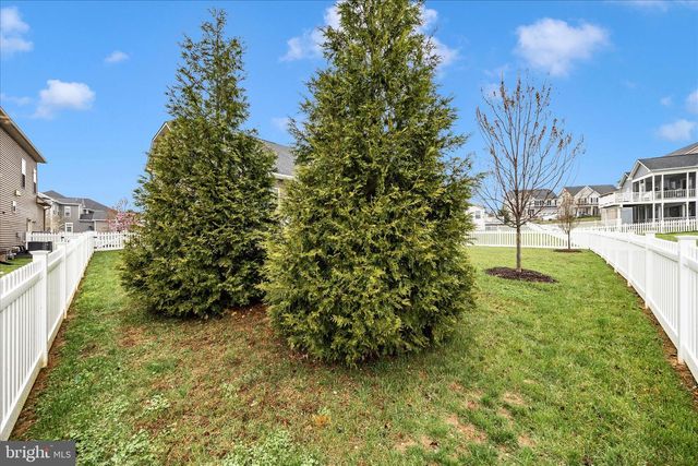 1202 DARGON QUARRY LN, Brunswick, MD 21716