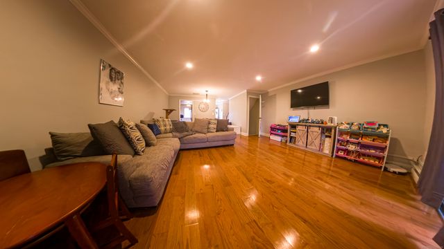 7 Willow Court 7, Cromwell, CT 06416