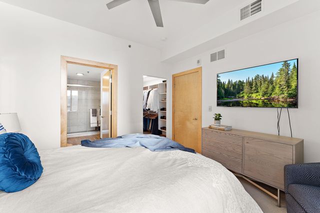 1240 S 2nd Street 525, Minneapolis, MN 55415