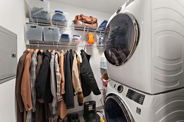 1240 S 2nd Street 525, Minneapolis, MN 55415