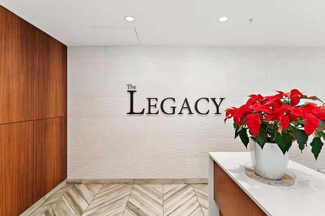 1240 S 2nd Street 525, Minneapolis, MN 55415