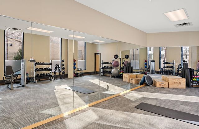 1240 S 2nd Street 525, Minneapolis, MN 55415