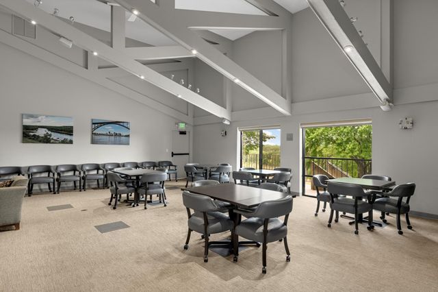 1077 Sibley Memorial Highway 605, Mendota Heights, MN 55118