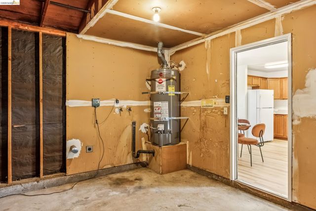 50 Sharon Dr, Bay Point, CA 94565