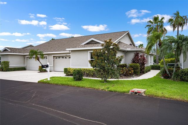 1608 FAIRWAY OAKS DRIVE, Palmetto, FL 34221