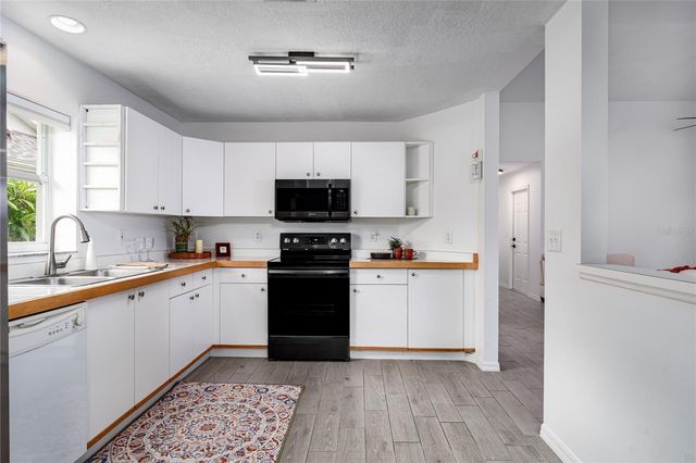 1608 FAIRWAY OAKS DRIVE, Palmetto, FL 34221