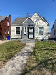 13881 Carlisle Street, Detroit, MI 48205