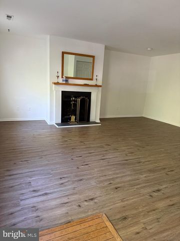 1614 HUNTINGDON MEWS, Clementon, NJ 08021