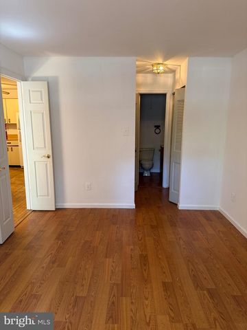 1614 HUNTINGDON MEWS, Clementon, NJ 08021
