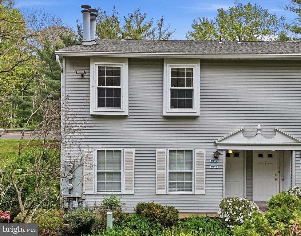1614 HUNTINGDON MEWS, Clementon, NJ 08021