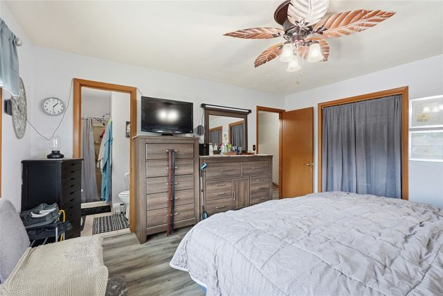 120 28th Street, Marion, IA 52302
