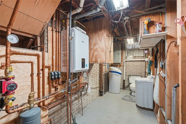 120 28th Street, Marion, IA 52302