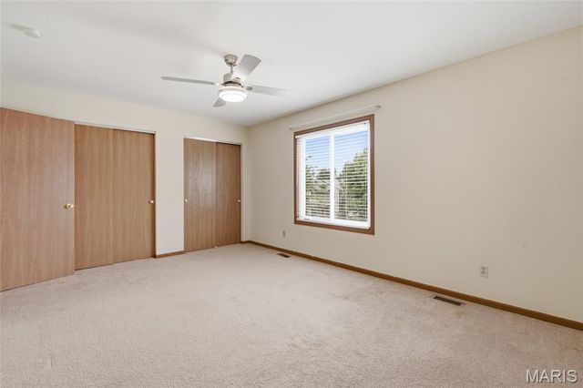 407 King Drive G, St Charles, MO 63303