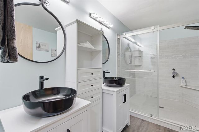 407 King Drive G, St Charles, MO 63303