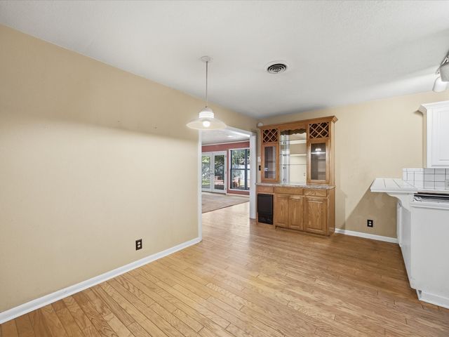 1104 Coffield Street, Bowie, TX 76230