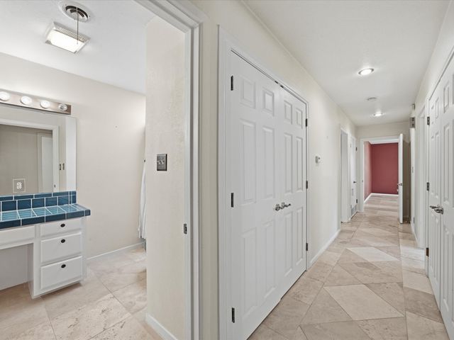 1104 Coffield Street, Bowie, TX 76230