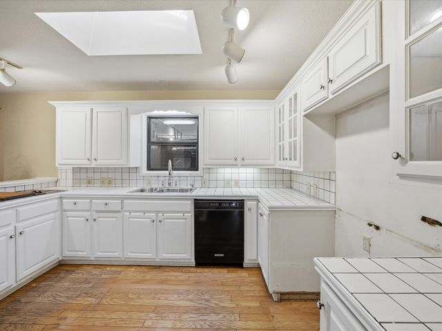 1104 Coffield Street, Bowie, TX 76230