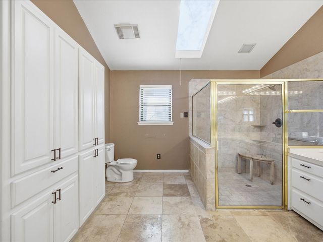 1104 Coffield Street, Bowie, TX 76230