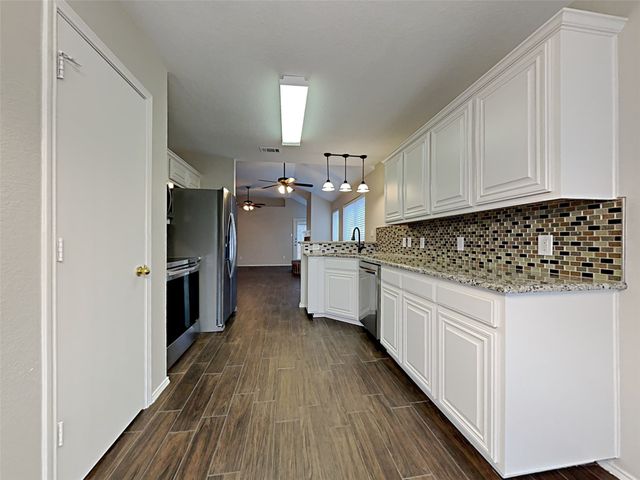 10545 Splitridge Court, Fort Worth, TX 76108